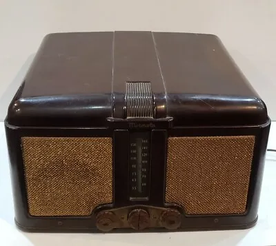 Vintage Motorola Record Player Turntable Bakelite With Radio • $94.99