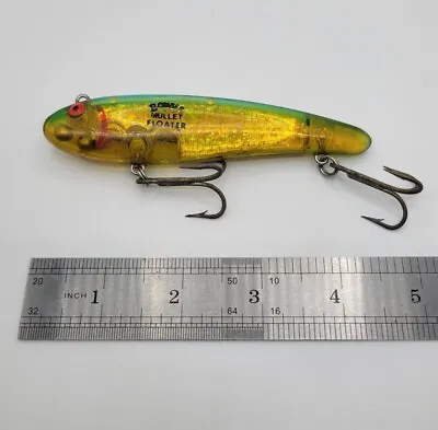 Bomber Mark Sosin Mullet Floater Fishing Lure   (lot#18724) • $14.99