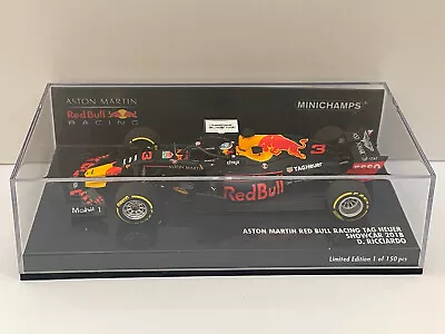 Minichamps 1:43 Red Bull Racing Showcar 2018 Daniel Ricciardo 417189003 • $74.59