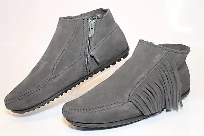 Minnetonka 651S Lucy Womens 9.5 Gray Suede Fringed Moccasin Booties Ankle Boots • $15