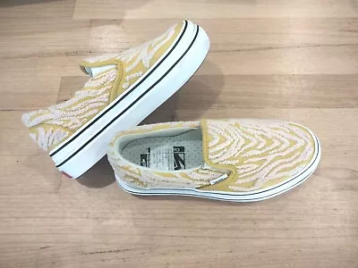 Vans Thick Sole Slip On Womens USA 7 Shoes Footwear Skate • $44.44