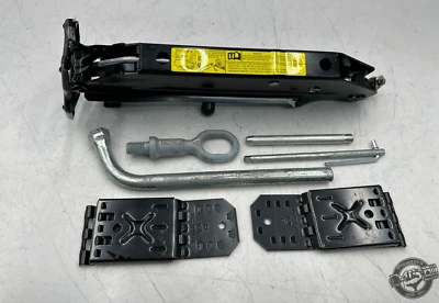 $83.24 • Buy 2011-2018 Porsche Cayenne Emergency Spare Tire Jack W/ Tow Hook & Wrench Set Oem