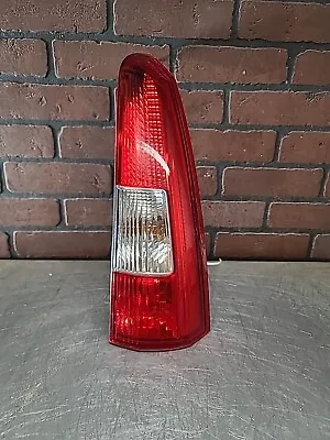 2005 2007 2007 Volvo V70 Wagon Right Passenger RH Side Tail Light Oem 4294J • $39.99