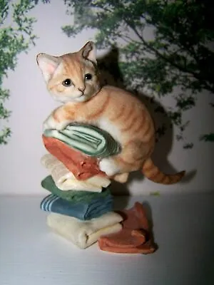 Cat Laundry Mischief Country Artists Ornamental Decor Collectable • £13.99