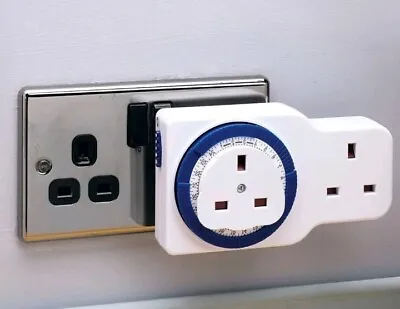 Status 24 Hour Segment Timer Light Switch White UK Plug Separate Socket  UK • £9