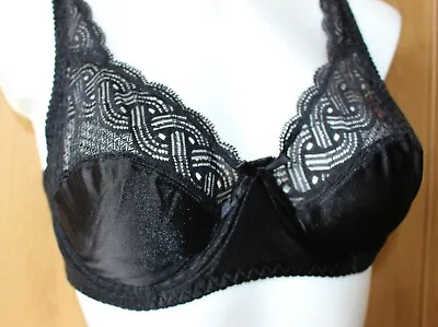 Black Non Padded Underwired Bra Beautiful Lace And Satin SHOP CLEARANCE SALE • £7.99