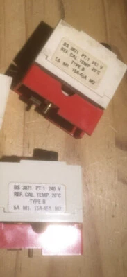 4 Wylex Plug In Push Type MCB Fuse  B30  • £16