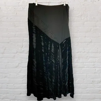 Gil Bret Skirt Long Maxi Black Fits UK 14 Velour Velvet Lace Goth Pagan Party • £19