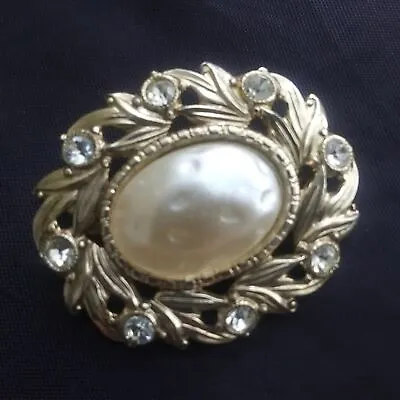 Vintage German Faux Pearl And Rhinestone Brooch • $9.97