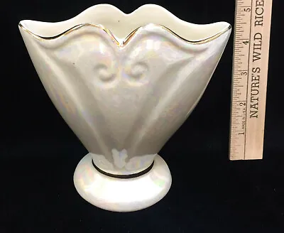 Vase Ceramic White Pearlescent Iridescent Pioneer Pottery Fan Seashell Vintage • $10.99