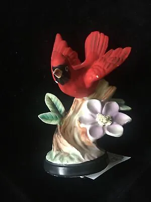 Ucagco Vintage Small Bird Cardinal Ceramic Porcelain Figurine 4  Tall • $15.69