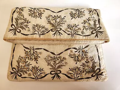 Vintage Marheta Beaded Embroidered Fold Over Hand Clutch Purse W/ Pockets • $29.99