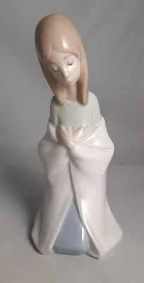 1977 Lladro Virgin Mary 6  Nativity Kneeling Religious Figurine  4671 EXC. • $29.95