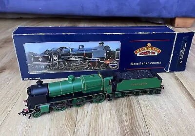 Bachmann 00 Gauge Southern N Class Tender Locomotive. Number 1854 • £27