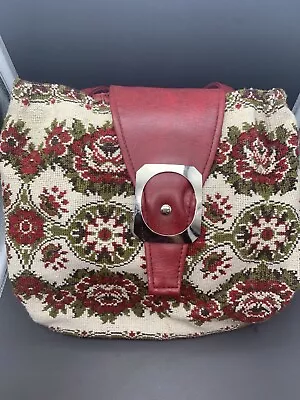 BOHO Carpet Bag Purse Handbag Needlepoint Red Flower With Buckle Vintage • $13