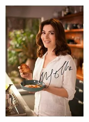 Nigella Lawson Autograph Signed Pp Photo Poster • £6.89