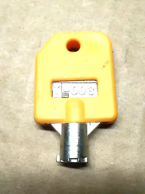 Barrel Lock T-003 Key For Bulk Vending Machines Yellow • $13.99