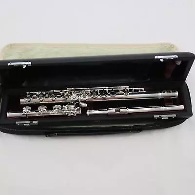 Yamaha Model YFL-777HCT Professional Flute MINT CONDITION • $7499