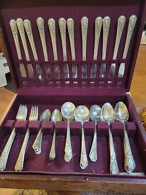 WM Rogers Mfg Co Silverware W/Box Flatware 66 Pieces W/case • $225