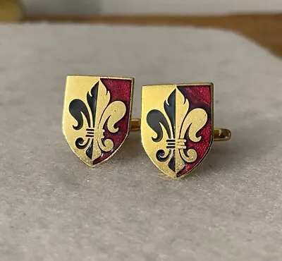 Vintage Hickok Gold Tone Fleur De Lis Red Black Enamel Cufflinks • $12.50