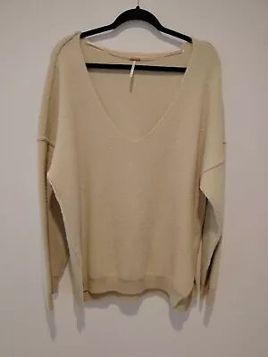 $12.99 • Buy Free People V Neck Long Sleeve Oversized Sweater Women's Medium