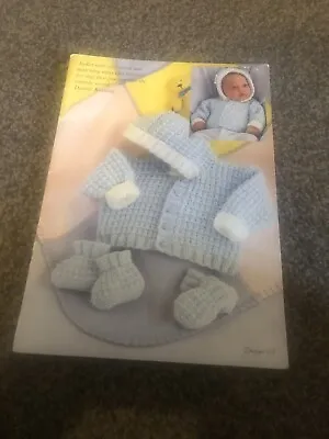 Knitting Pattern Book For Baby • £2