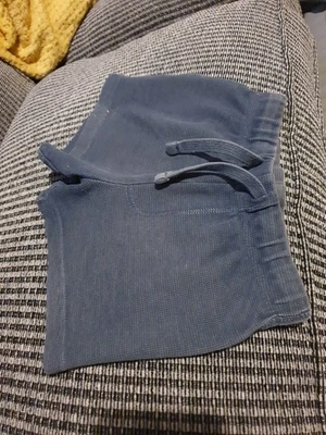 £2 • Buy Boys Shorts 18-24 Months X3