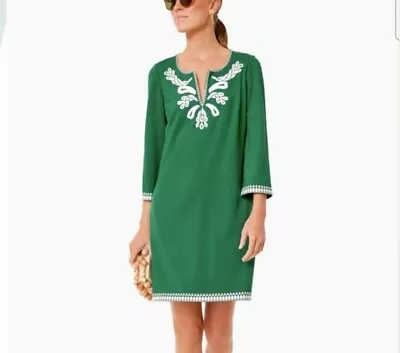 Tuckernuck Miguelina Mini Dress Sz L Green White Embroidery Shift V Neck Preppy • $68