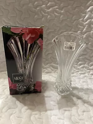 Mikasa  Bud Vase 8” Vase Heavy Crystal Glass In Original Box Fan Design • $17.95