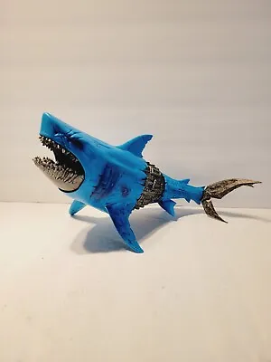 McFarlane Toys RAW10 FREN-Z Robotics & Great White Shark TMP • $15