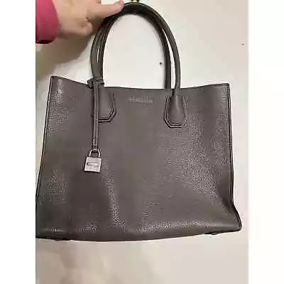 Michael Kors Taupe Shoulder Bag • $60