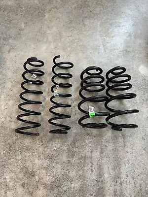 Jeep Wranger 2007-2018 OEM F&R Coil Springs Part #'s 68004459AA 52126317AC • $149