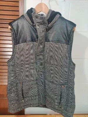 G By Guess Quilted Vest Mens Large Faux Leather Insulated Removable Hood Gray  • $18.39