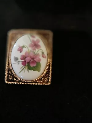 Vintage Porcelain Flower Cameo Pendant Brooch • $6.44