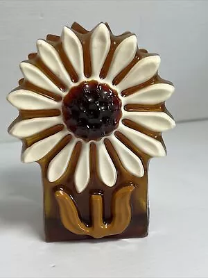 Crystal Craft Resin Lucite Daisy Napkin Holder Flower Australiana VINTAGE Retro • $75