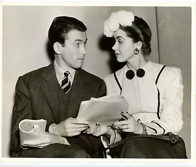 Vintage 8x10 Candid Photo James Stewart & Marsha Hunt 1941 Set Of Pot O' Gold • $16.99