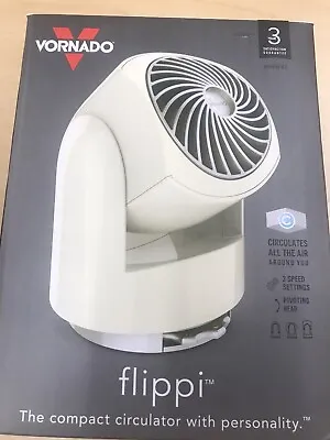 Vornado Flippi V6 Personal Air Circulator Mini Fan Crème • $25