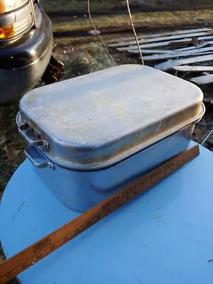 Vintage Wear Ever Roaster Roasting Pan 825FR Trivet Aluminum Cooking Pot Ware • $46.99