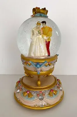 £34.59 • Buy Disney Princess Cinderella & Prince Wedding Snow Globe Mice Jewels - Flawed