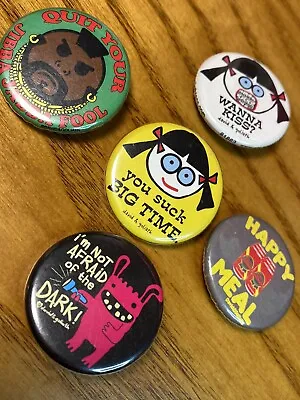 Lot Of 5 David And Goliath Flair Bag Happy Meal Big Time Kiss Buttons Pins 2011 • £9.22