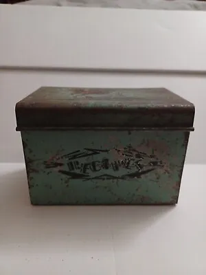 Green Metal Recipe Box With ADHOR Recipe Cards & Norcor Recipe Dividers Vintage  • $20