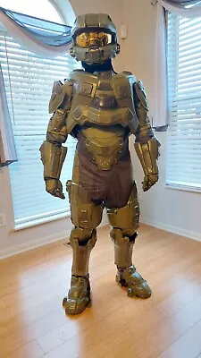 Disguise Men’s Medium 5’8” Halo Master Chief Ultra Prestige Costume • $500