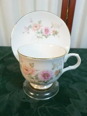 Exquisite Vintage Sadler Wellington Fine Bone China Floral Designed Cup & Saucer • £17.10