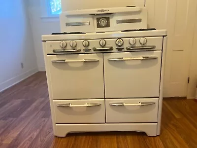 Vintage O'Keefe & Merritt Four Burner Stove With Double Oven And Griddle - TLC • $500