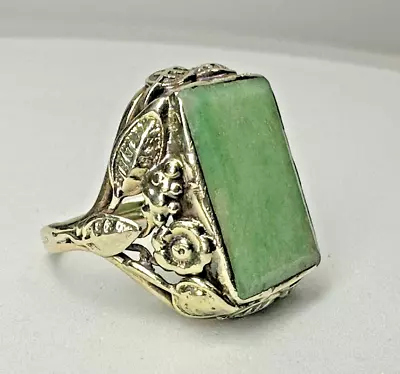 Vintage Estate 14k Yellow Gold Fowers Leaf Green Stone Jade Or Jadeite Ring Sz 4 • $399