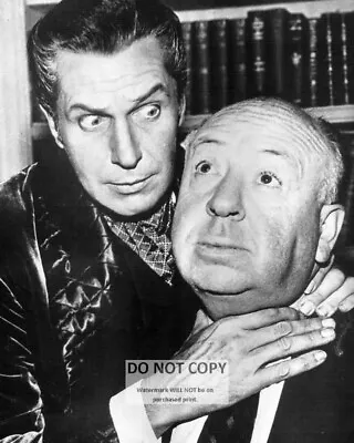 Vincent Price With Director Alfred Hitchcock - 8x10 Publicity Photo (dd457) • $8.87