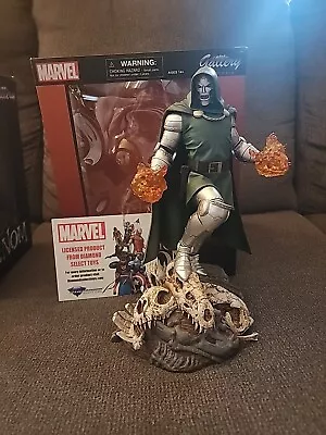 Doctor Doom Diamond Gallery Statue • $20.50