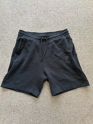 Nike Sportswear Men's Fleece Knee Length Shorts Black Size Large L • $20