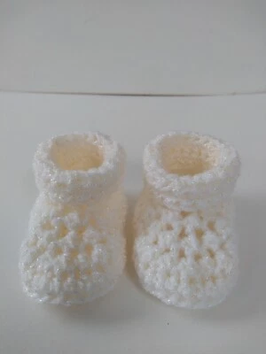 £2.50 • Buy  Baby Booties, 0-3 Months, Hand Knitted Crochet. Handmade, Baby Gift.