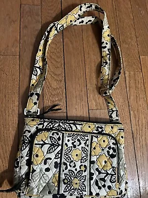 Vera Bradley Go Wild Pattern Crossbody Shoulder Bag Floral White Black Yellow • $14.95